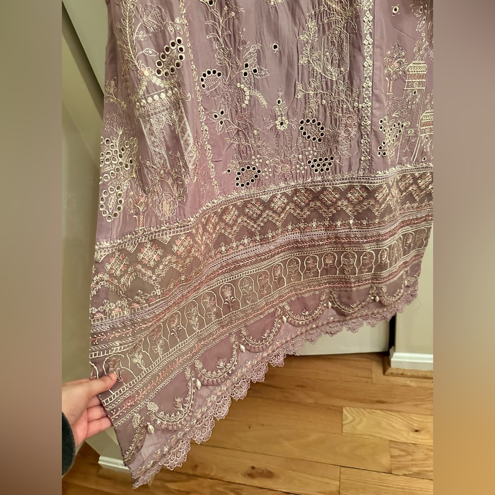 Batik Pakistani Designer Kurta & Dupatta Set | Embroidered Mauve Purple | Size M - Picture 9 of 14